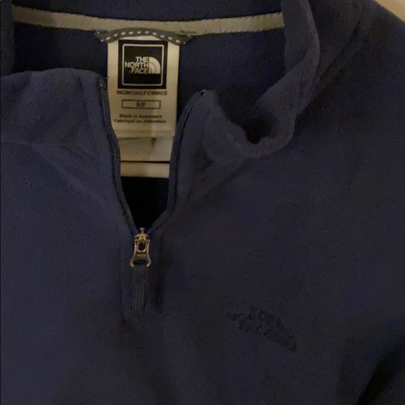 North face pullover with zipper - Picture 6 of 6